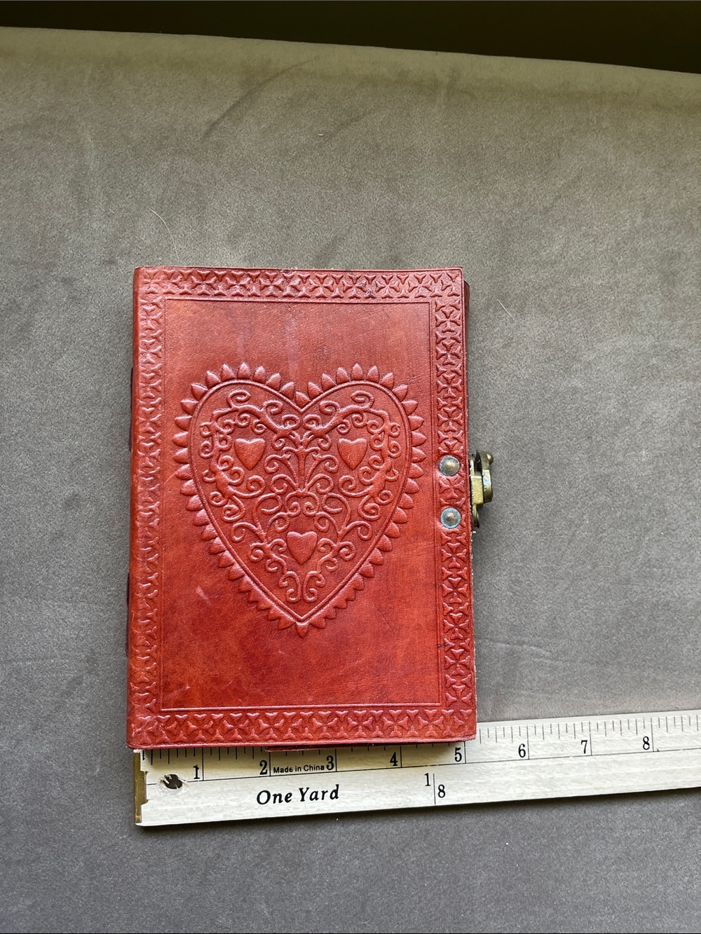 Red Embossed Heart Lock Journal Notebook - Unbranded - Picture 6 of 7